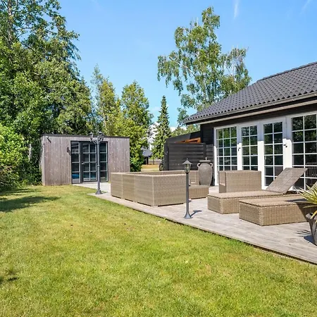 Goti - 400m From The Sea By Interhome Feriehus *